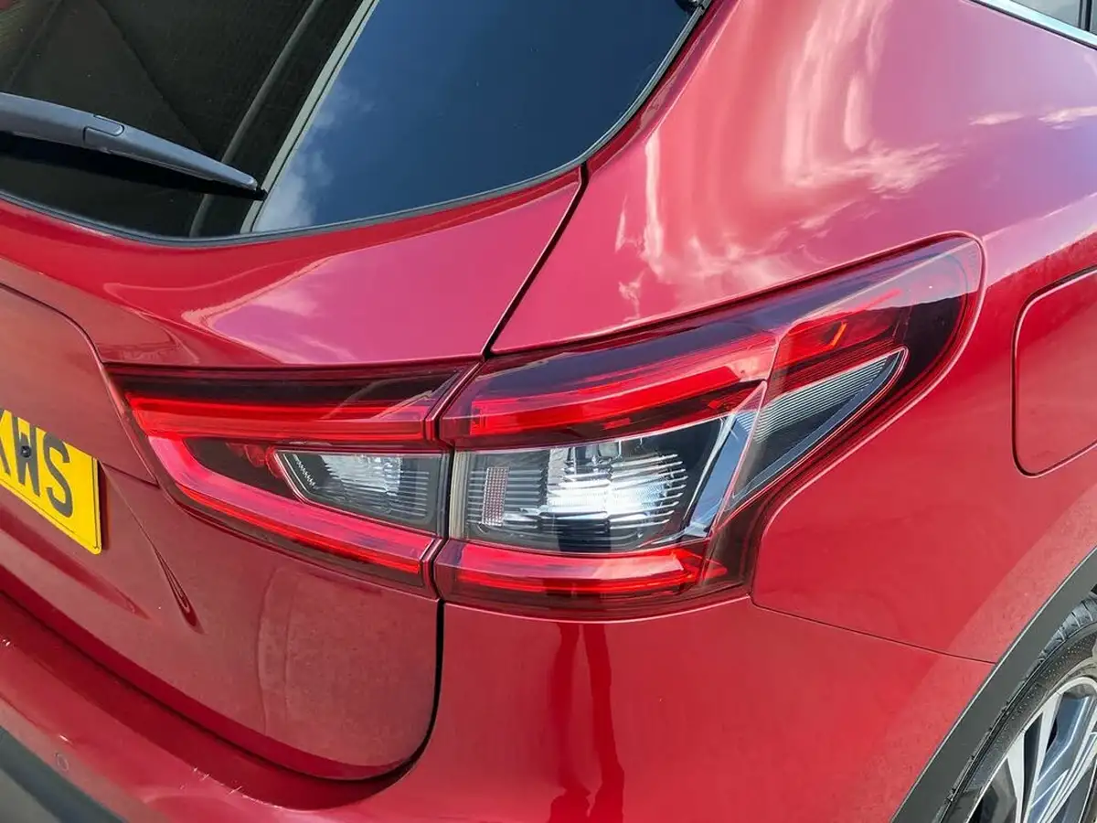 2018-nissan-qashqai-12-dig-t-n-connecta-big-35