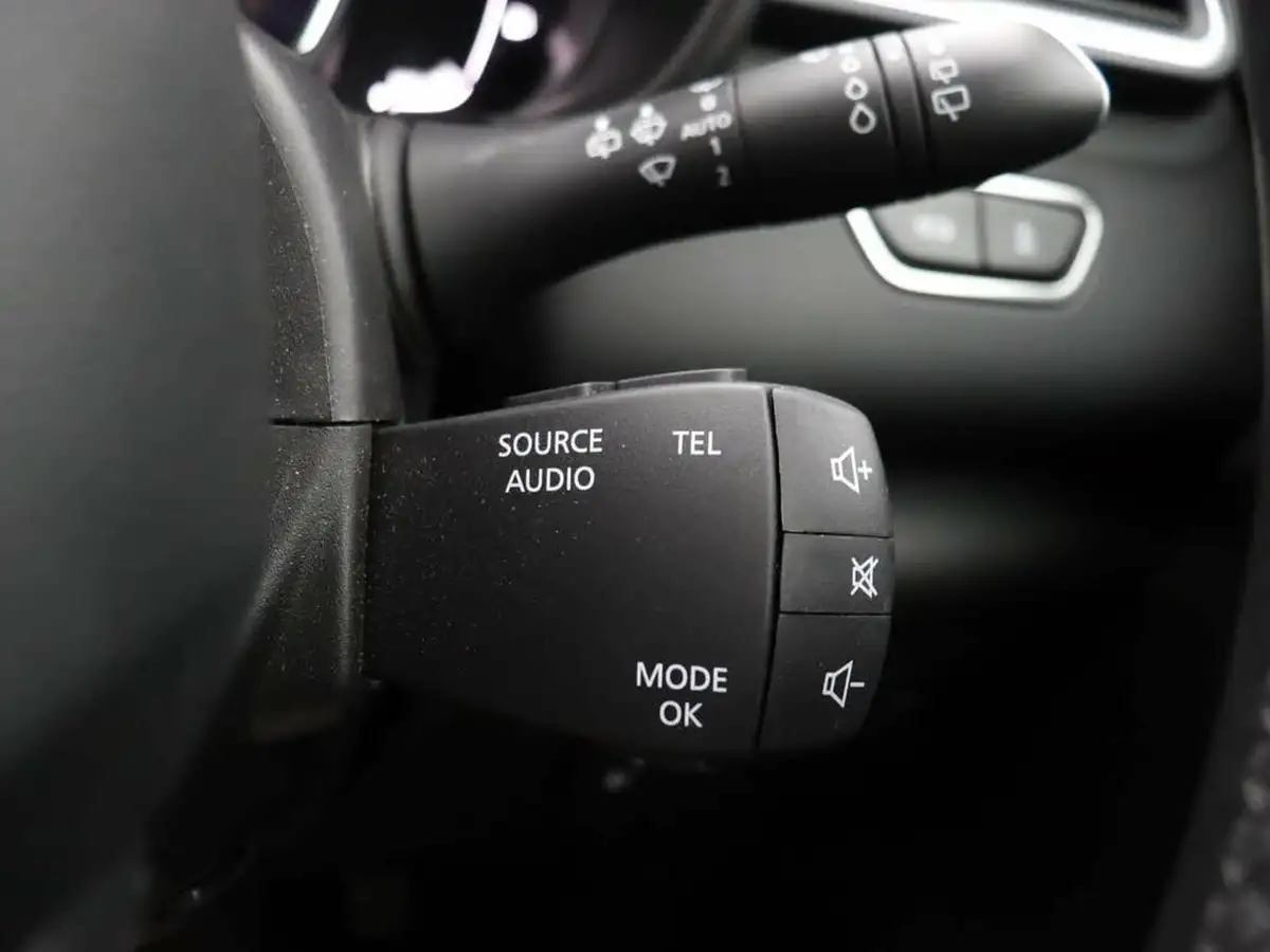 2019-renault-kadjar-13-tce-iconic-140bhp-edc-auto-big-41