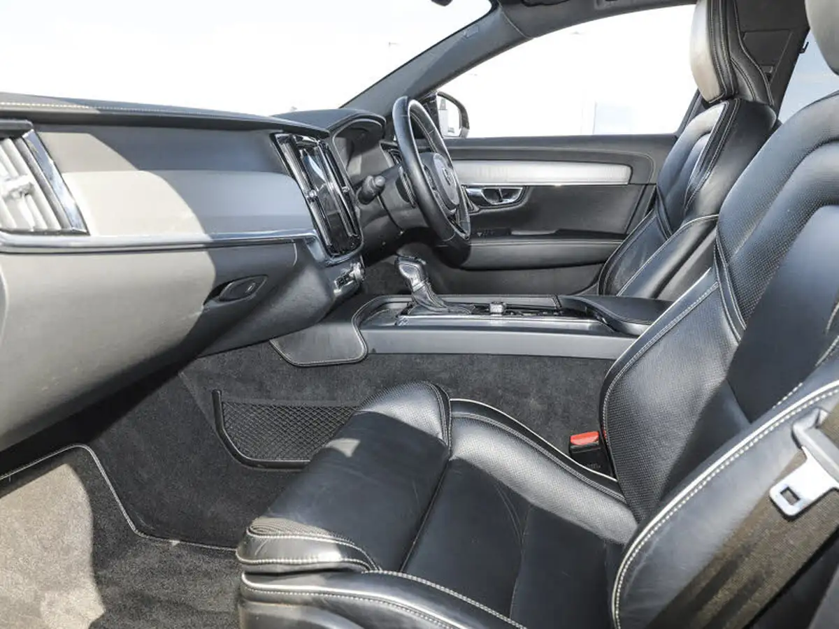 2020-volvo-v90-20td-d4-r-design-plus-big-4
