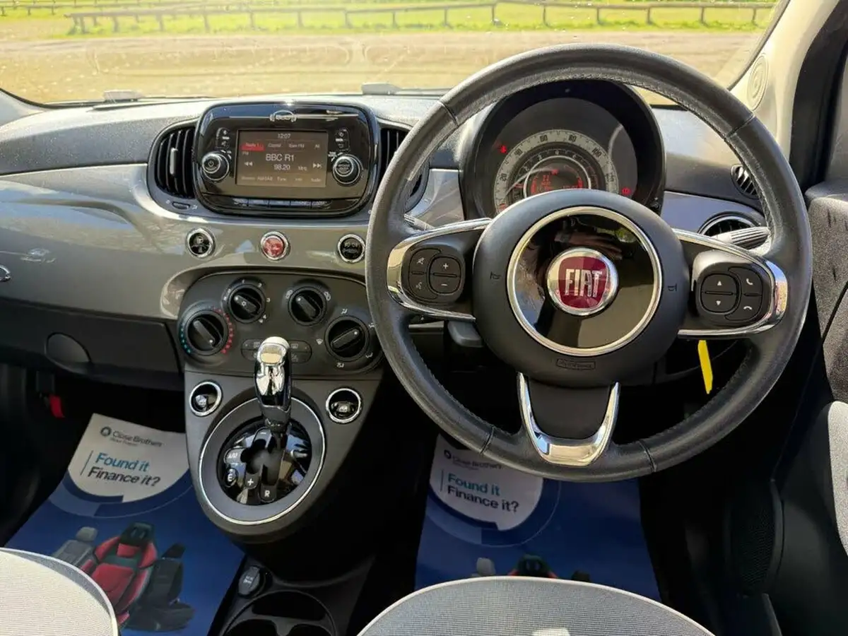 2018-fiat-500-12-lounge-dualogic-big-15