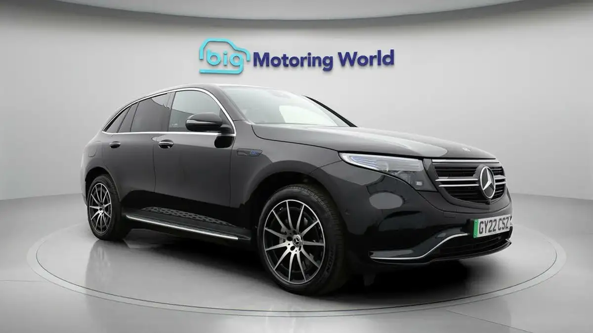 2022-mercedes-benz-eqc-e-eqc-400-amg-line-big-0
