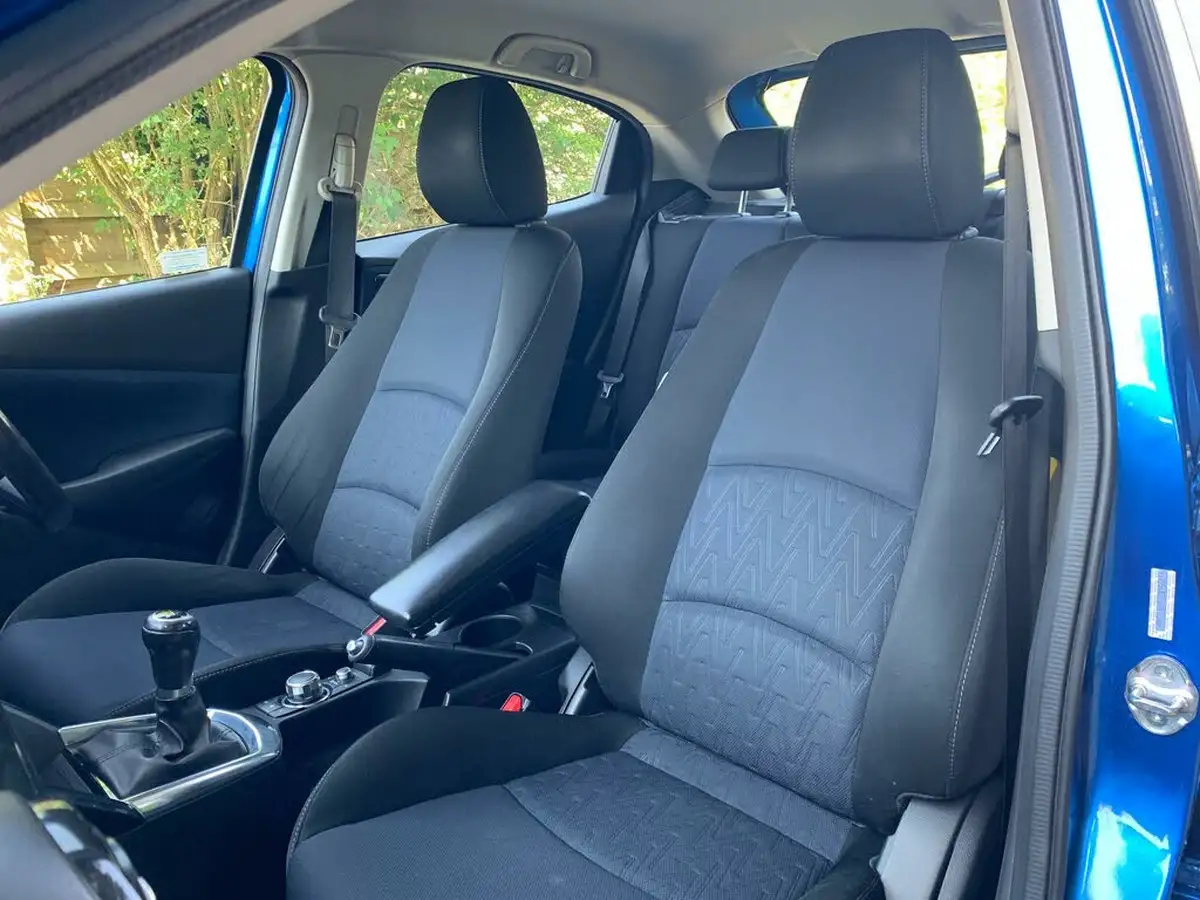 2015-mazda-mazda2-15-se-l-90ps-big-39