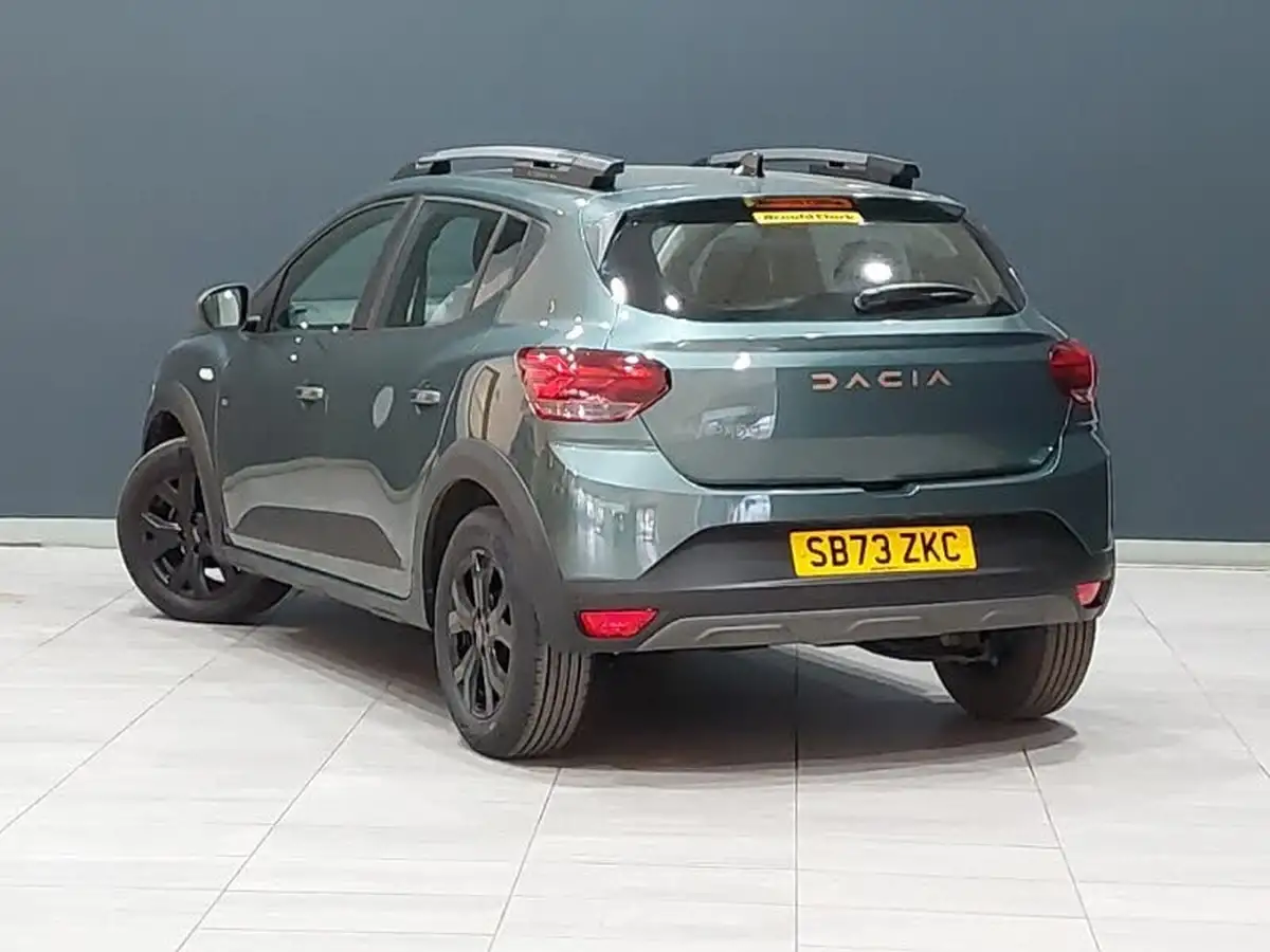 2023-dacia-sandero-stepway-10-tce-essential-90bhp-big-1