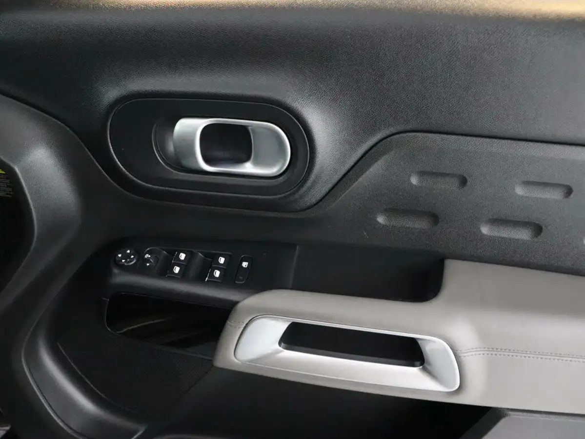 2019-citroen-c5-aircross-16-puretech-flair-plus-big-16