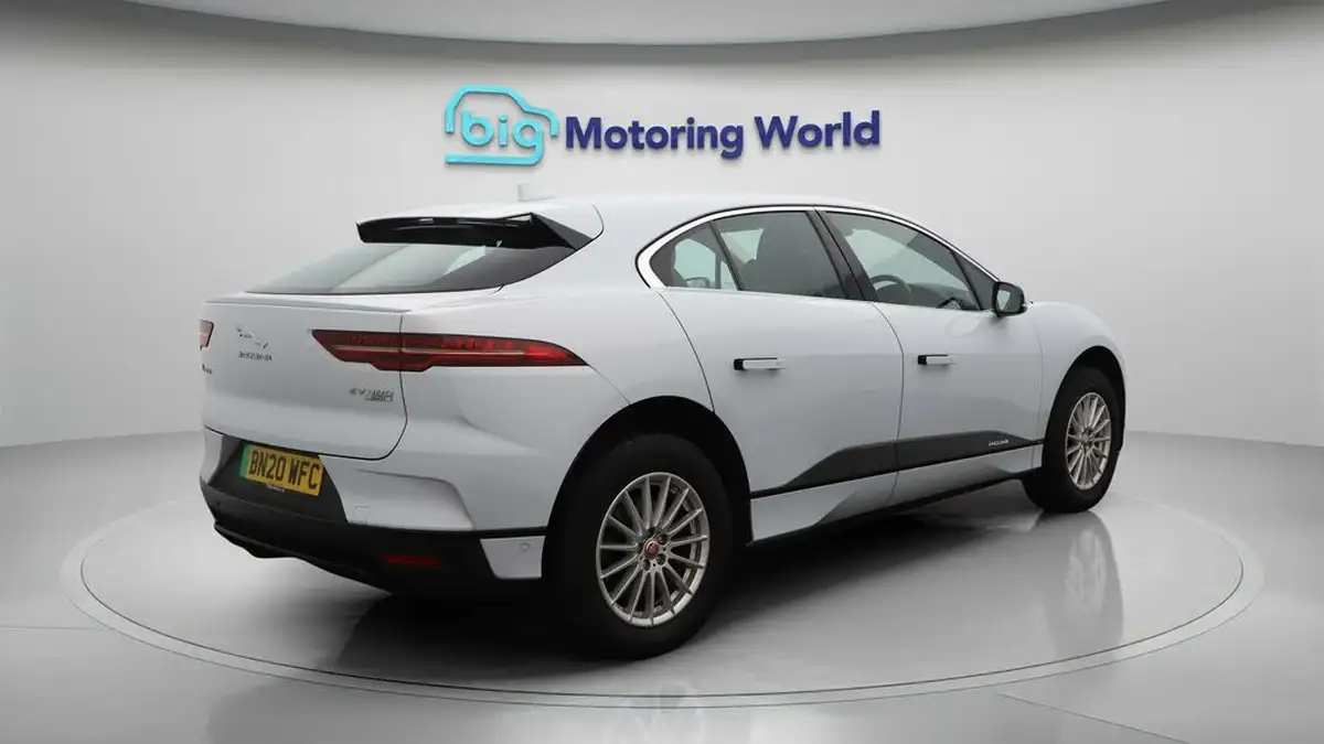 2020-jaguar-i-pace-ev400-s-big-7