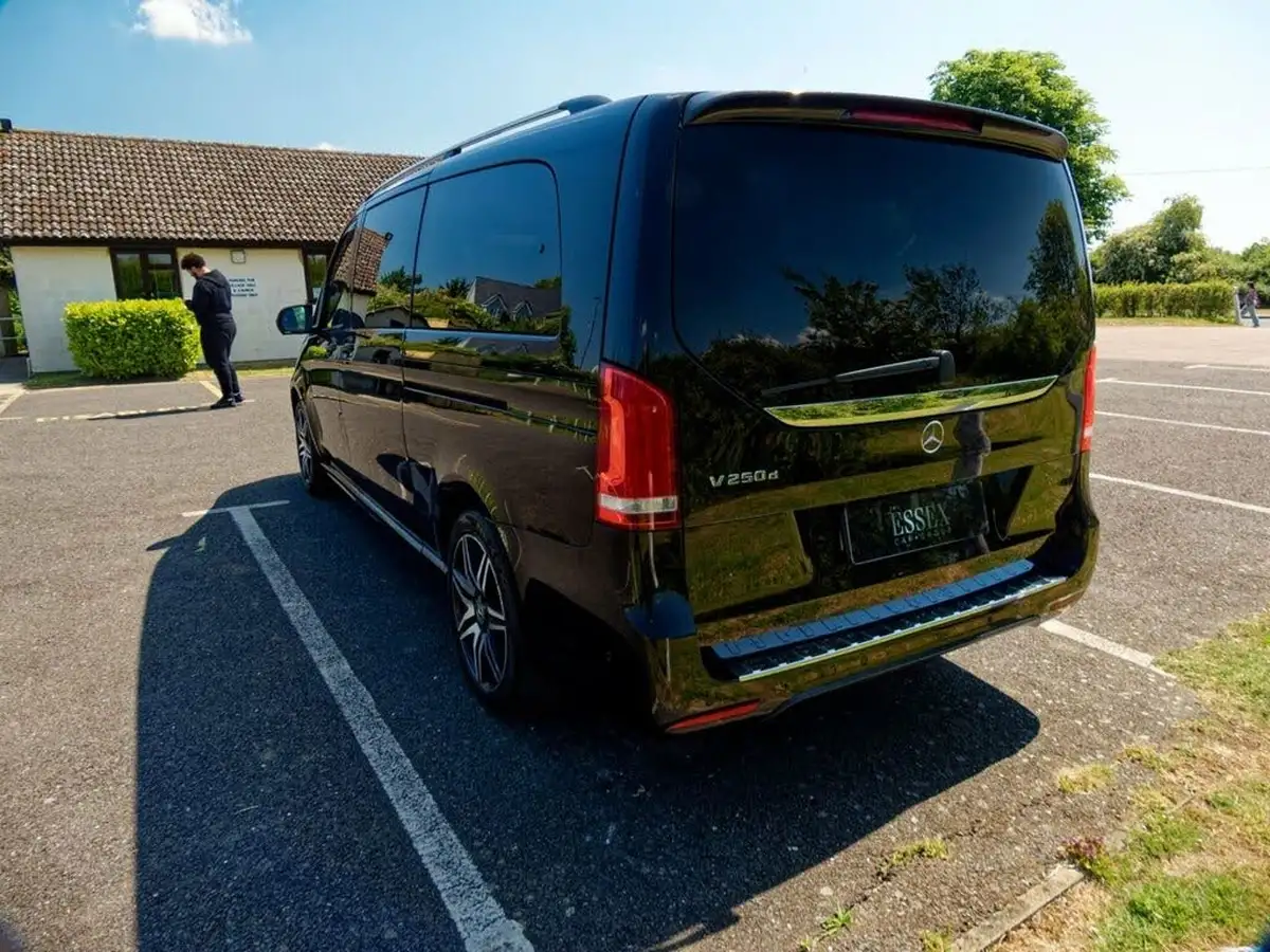 2019-mercedes-benz-v-class-21d-v250d-extra-long-amg-line-big-19
