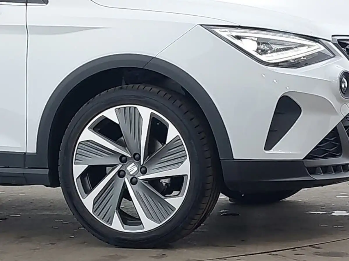 2024-seat-arona-10-tsi-fr-sport-110ps-dsg-big-8