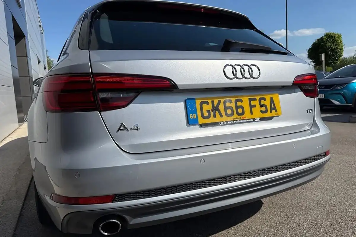 2016-audi-a4-avant-20-tdi-s-line-150ps-tronic-big-7