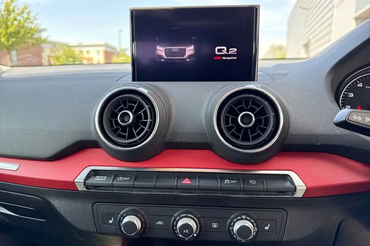 2018-audi-q2-14-tfsi-sport-big-45