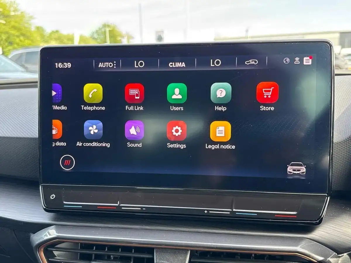 2024-cupra-leon-nf-15-etsi-v1-estate-big-53