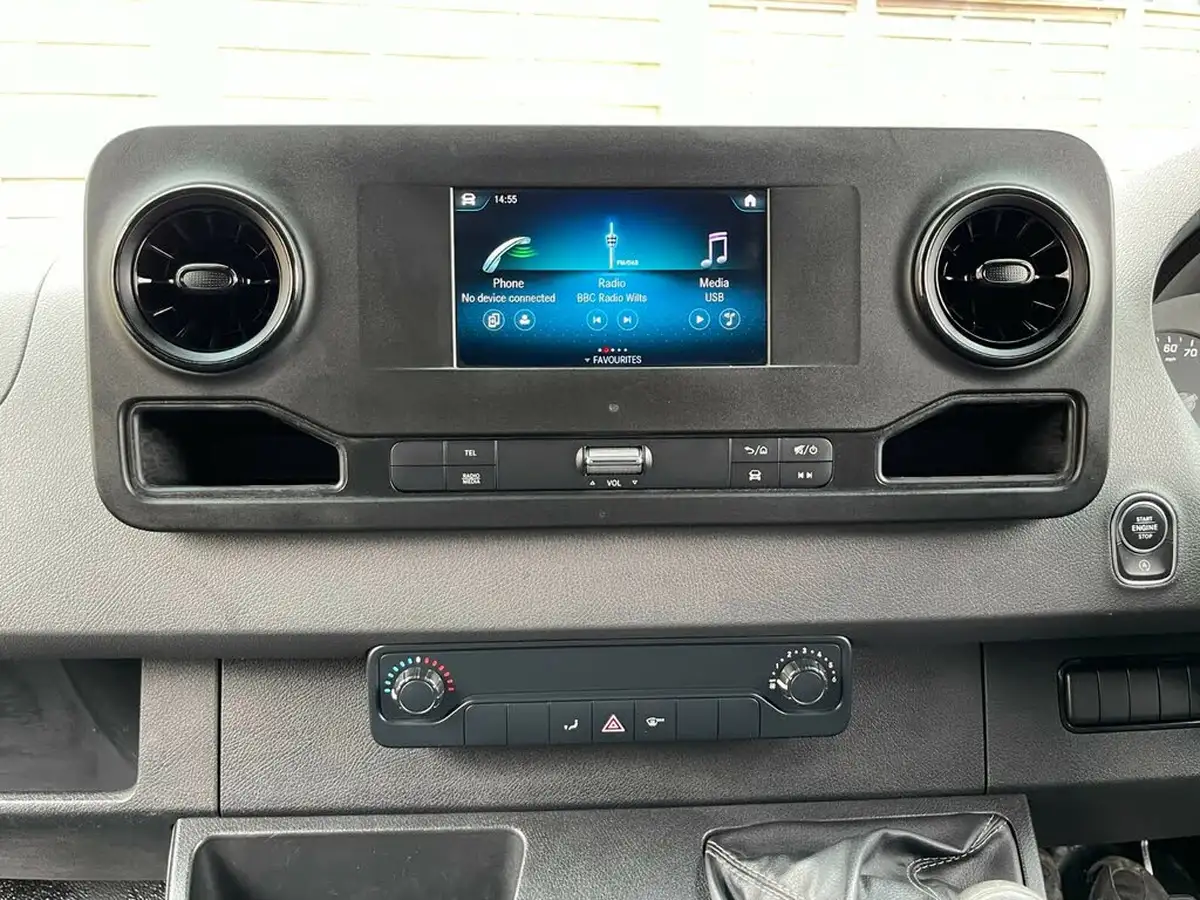 2021-mercedes-benz-sprinter-20cdi-315-l1h1-progressive-150pseu6dt-panel-rwd-eco-gear-360-big-26