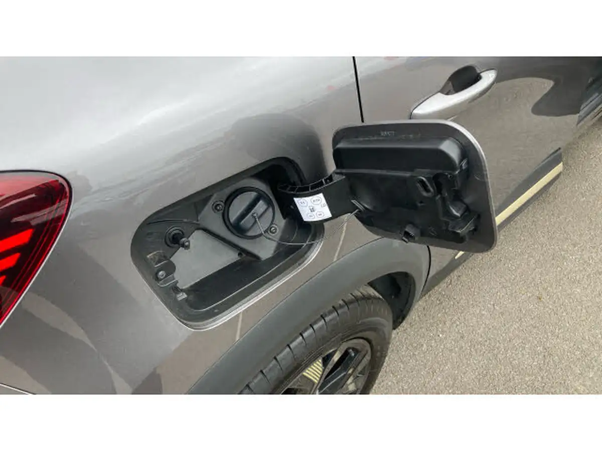 2024-renault-captur-16-e-tech-engineered-145ps-full-big-42