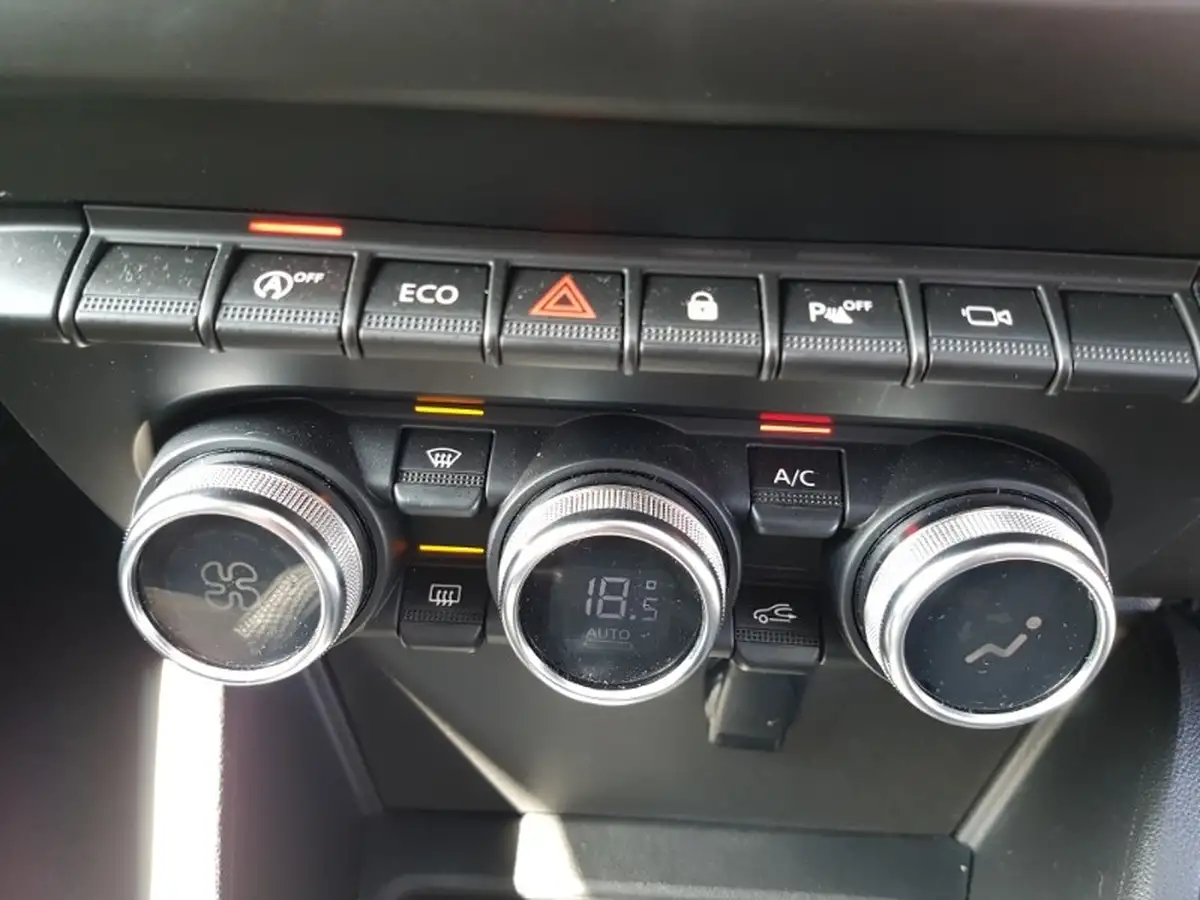 2021-dacia-duster-15dci-prestige-big-18