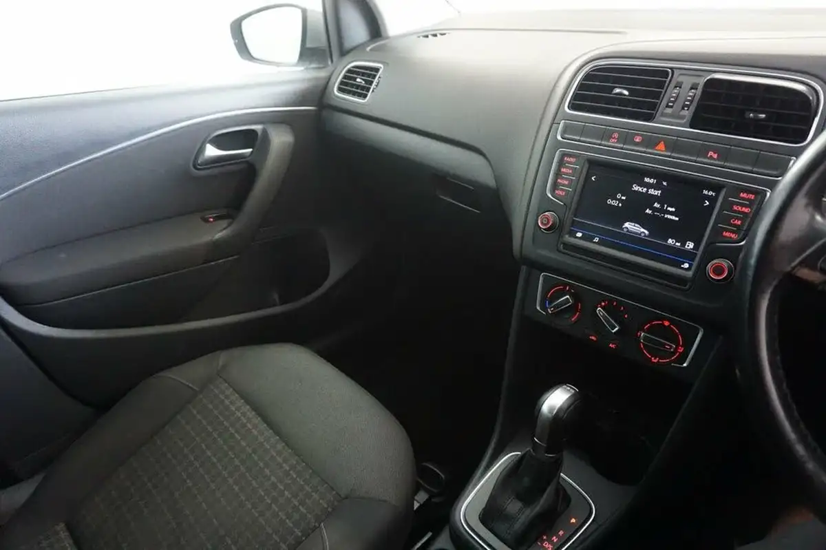 2017-volkswagen-polo-12-tsi-match-edition-ss-5d-dsg-big-32