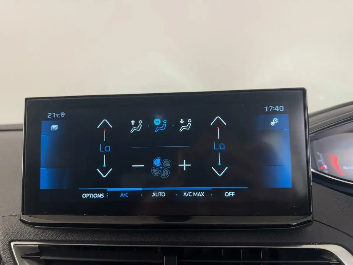 2021-peugeot-5008-suv-12-puretech-allure-big-38