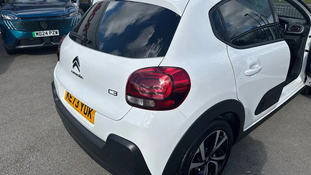2024-citroen-c3-12-puretech-max-110ps-eat6-big-44