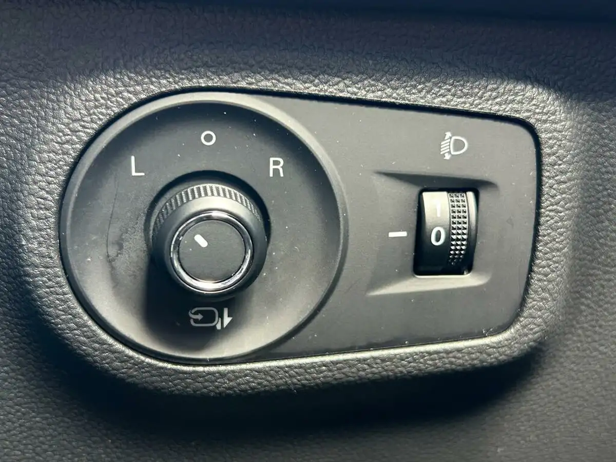 2022-mg-zs-suv-15-vti-tech-excite-big-28