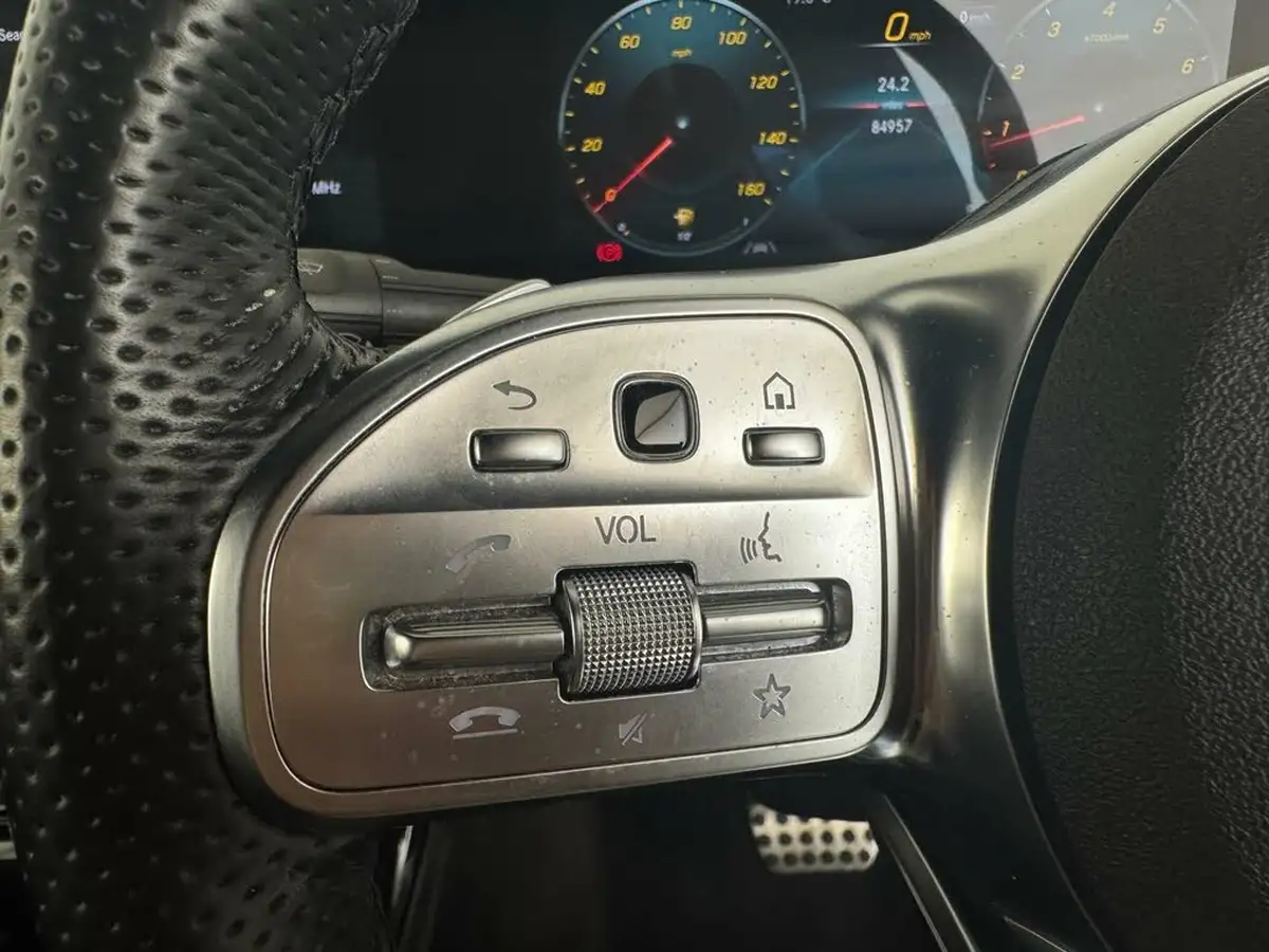 2022-mercedes-benz-cla-13-cla-180-amg-line-premium-coupe-4d-big-22