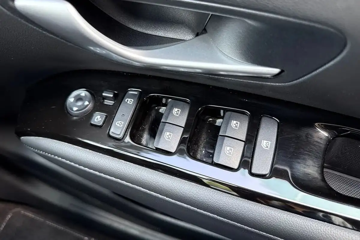 2022-hyundai-tucson-16-t-gdi-ultimate-265ps-4wd-phev-auto-big-47