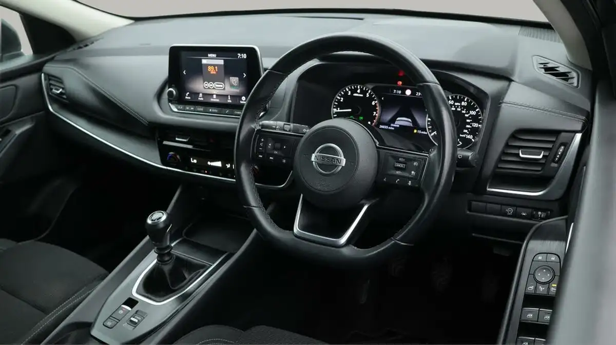 2022-nissan-qashqai-13-dig-t-acenta-premium-140ps-big-9