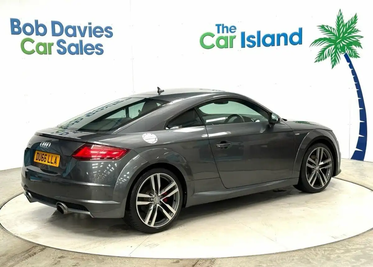 2016-audi-tt-coupe-20-tfsi-s-line-tronic-big-9