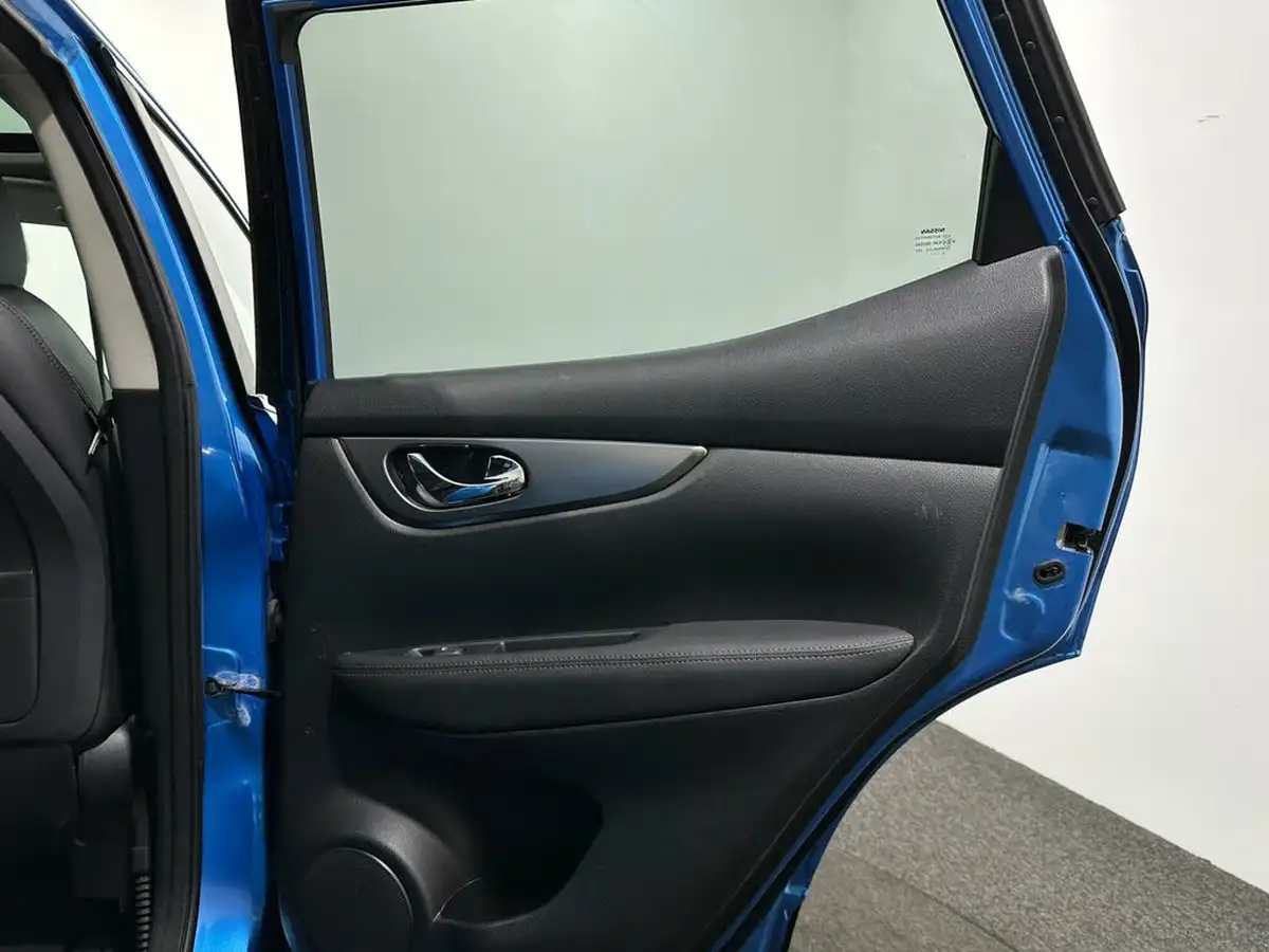 2017-nissan-qashqai-16-dig-t-tekna-big-44