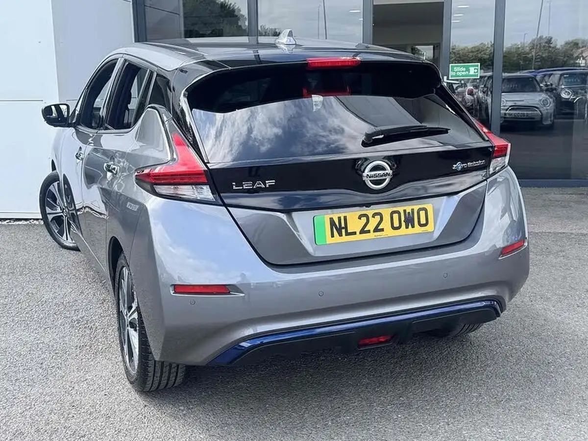2022-nissan-leaf-e-n-connecta-big-9