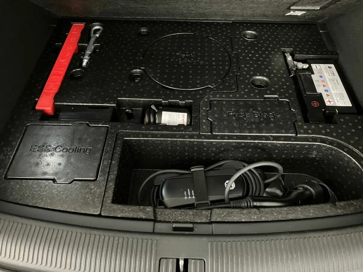 2022-mg-hs-15t-gdi-exclusive-258ps-plug-in-hybrid-auto-big-24