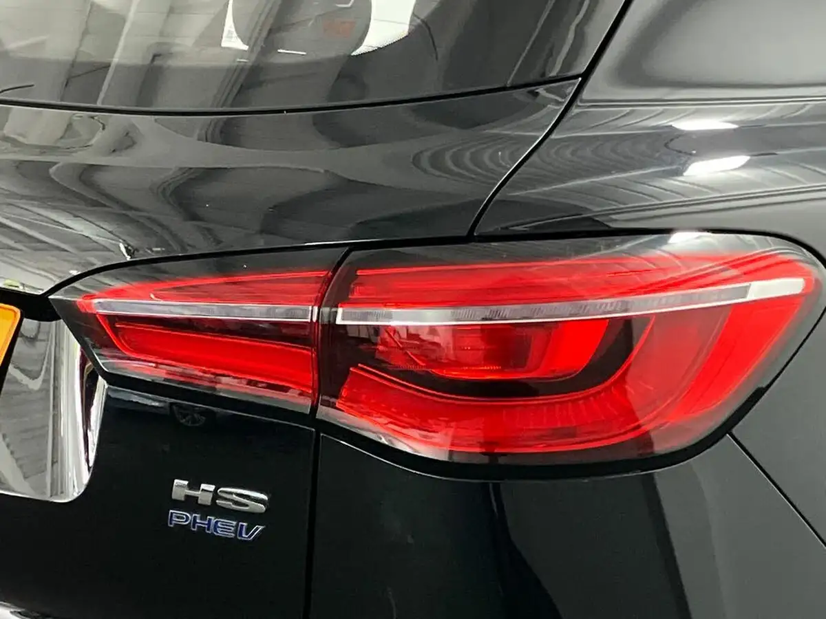 2022-mg-hs-15t-gdi-exclusive-258ps-plug-in-hybrid-auto-big-48
