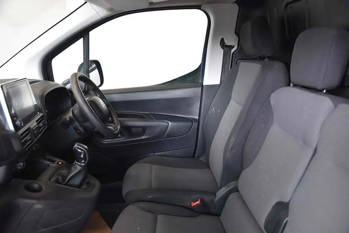 2020-citroen-berlingo-15bluehdi-950-enterprise-100pseu6dt-e-ss-panel-big-21