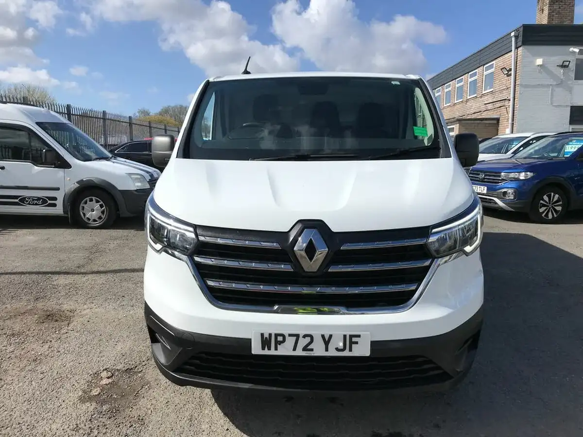 2022-renault-trafic-20dci-sl28-130-business-big-23