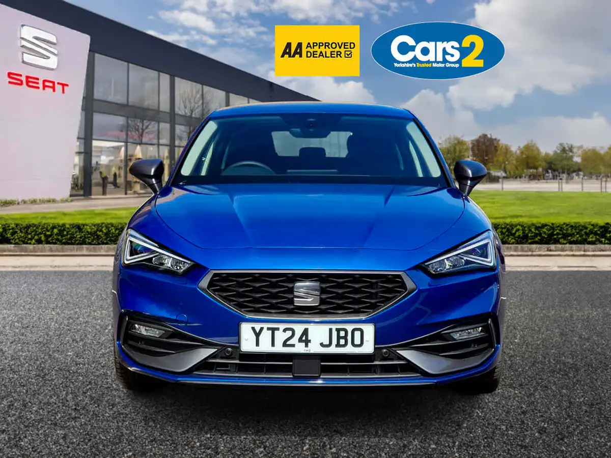 2024-seat-leon-14-e-hybrid-fr-hatchback-big-5