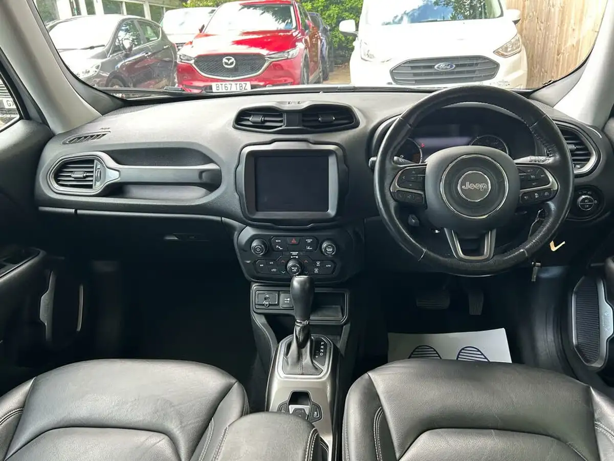 2019-jeep-renegade-13-gse-limited-big-33