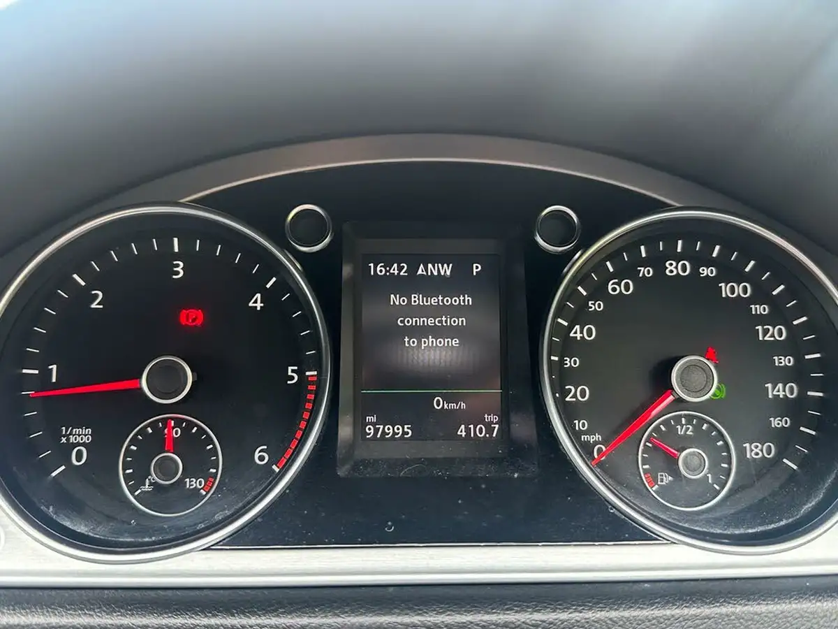 2014-volkswagen-cc-20tdi-gt-bmt-dsg-big-24