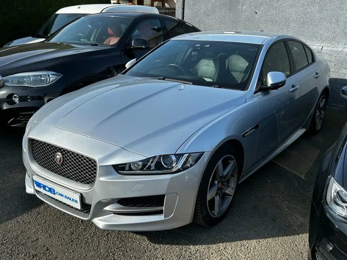 2017-jaguar-xe-20d-r-sport-180ps-1999cc-auto-big-0