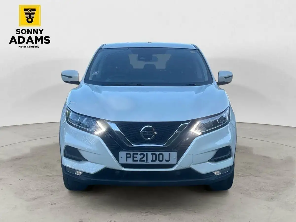 2021-nissan-qashqai-13-dig-t-acenta-premium-140ps-big-1