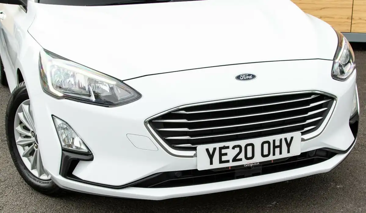 2020-ford-focus-10t-titanium-edition-125ps-hybrid-mhev-hatchback-big-10