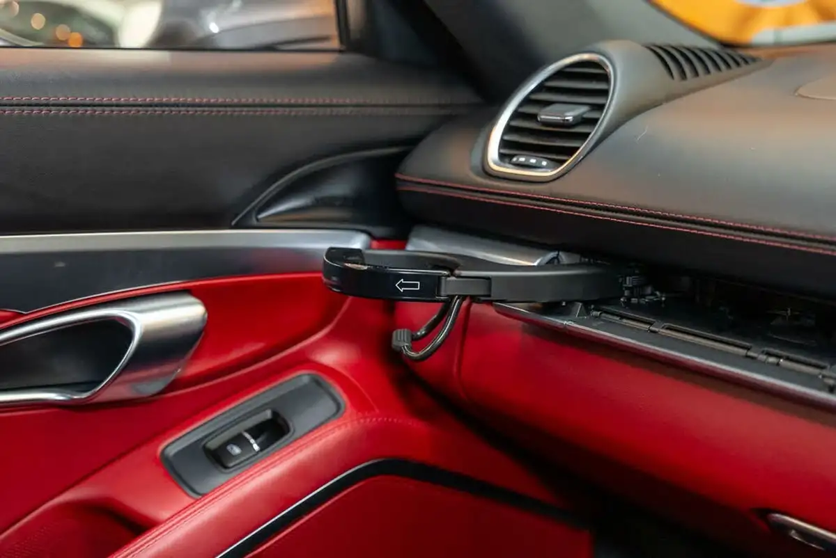 2020-porsche-cayman-718-25-cayman-s-pdk-big-21
