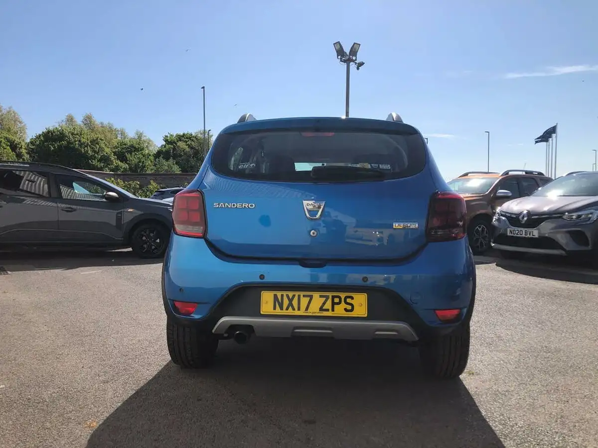 2017-dacia-sandero-stepway-09-tce-laureate-big-6