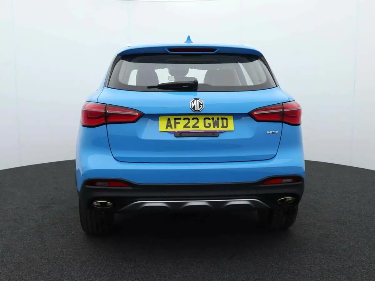 2022-mg-hs-15t-gdi-excite-162ps-dct-big-3