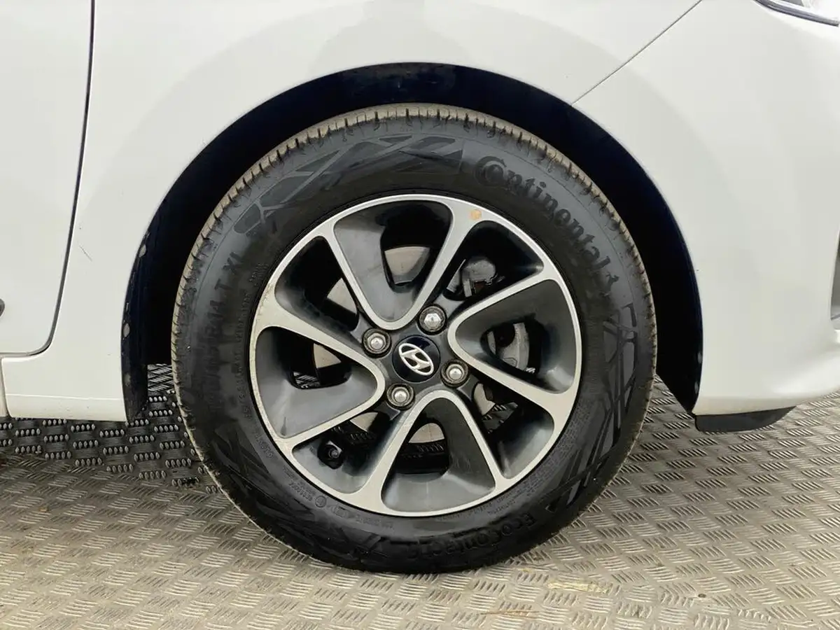 2018-hyundai-i10-10-go-se-67ps-big-8
