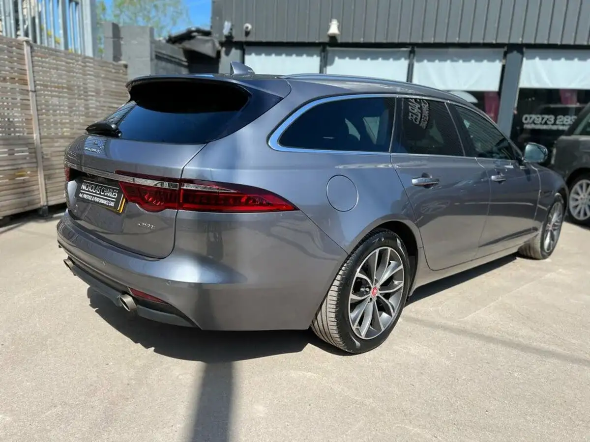 2019-jaguar-xf-20i-portfolio-250ps-sportbrake-5d-big-43