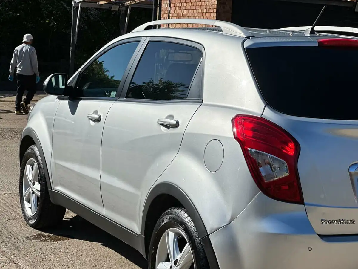 2015-kgm-ssangyong-korando-20td-elx4-175ps-auto-big-22
