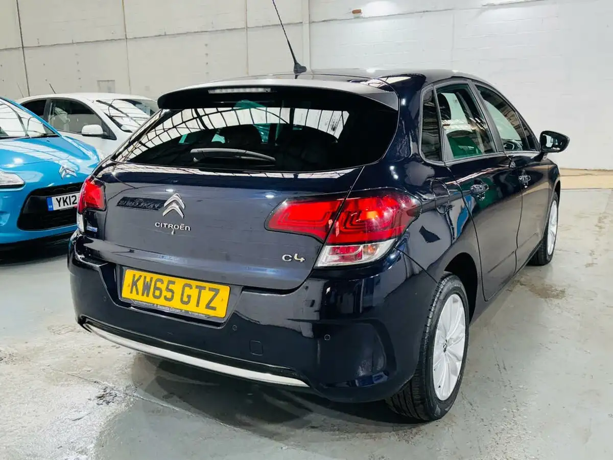 2015-citroen-c4-16bluehdi-flair-120ps-ss-eat6-big-5