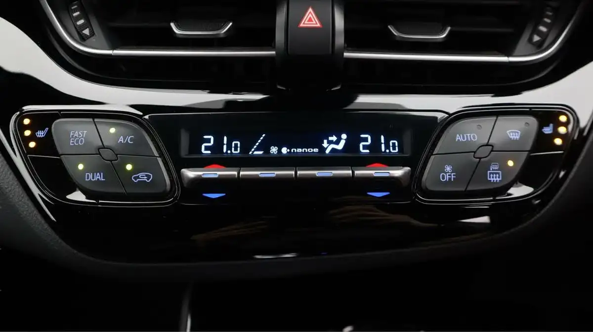 2022-toyota-c-hr-18-vvt-i-gr-sport-big-12