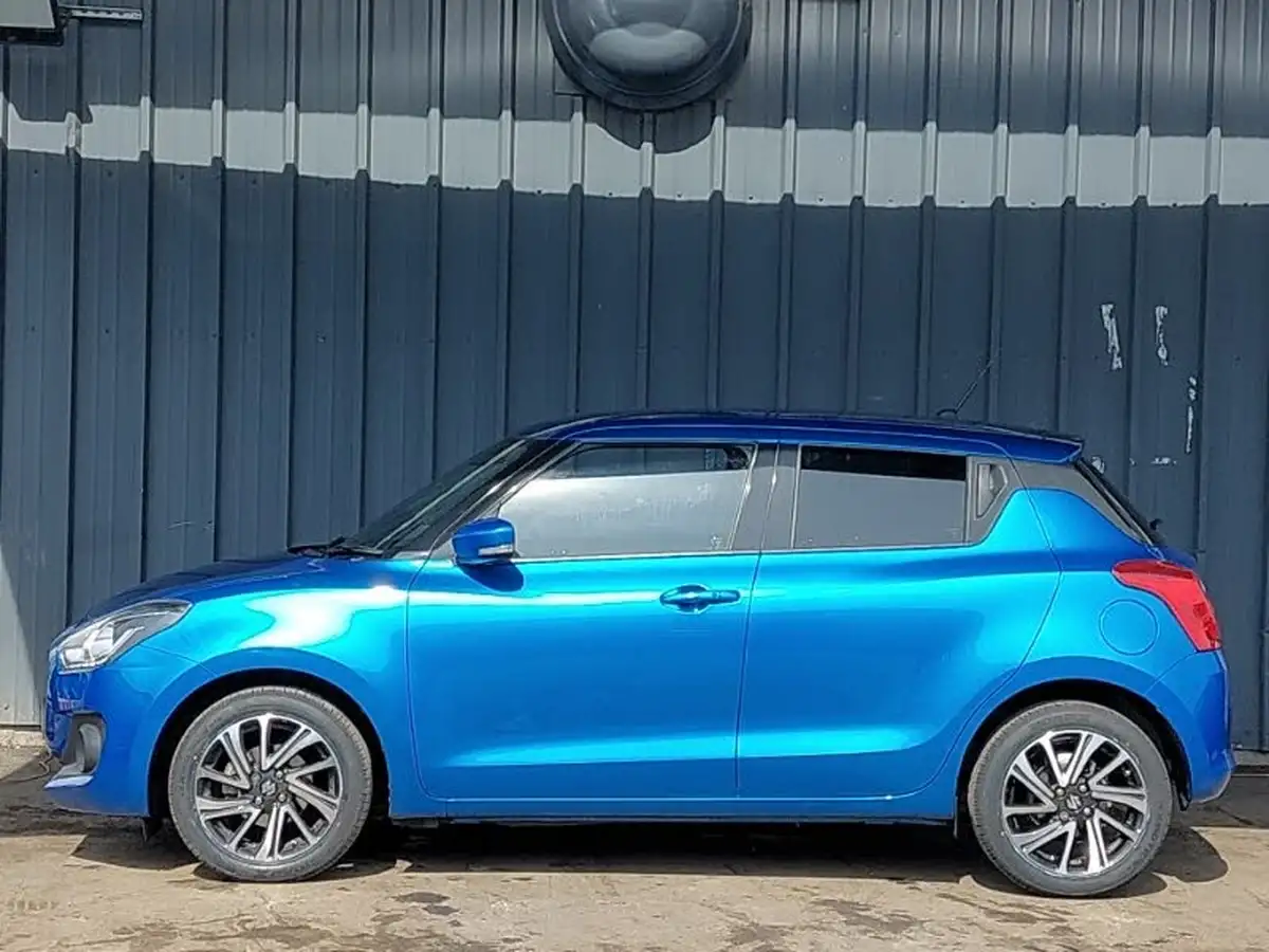 2022-suzuki-swift-12-dualjet-sz5-cvt-big-3