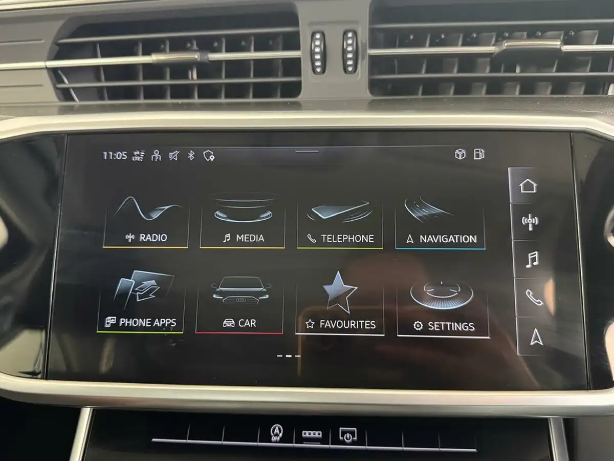 2022-audi-a6-saloon-20-40-tfsi-sport-big-32