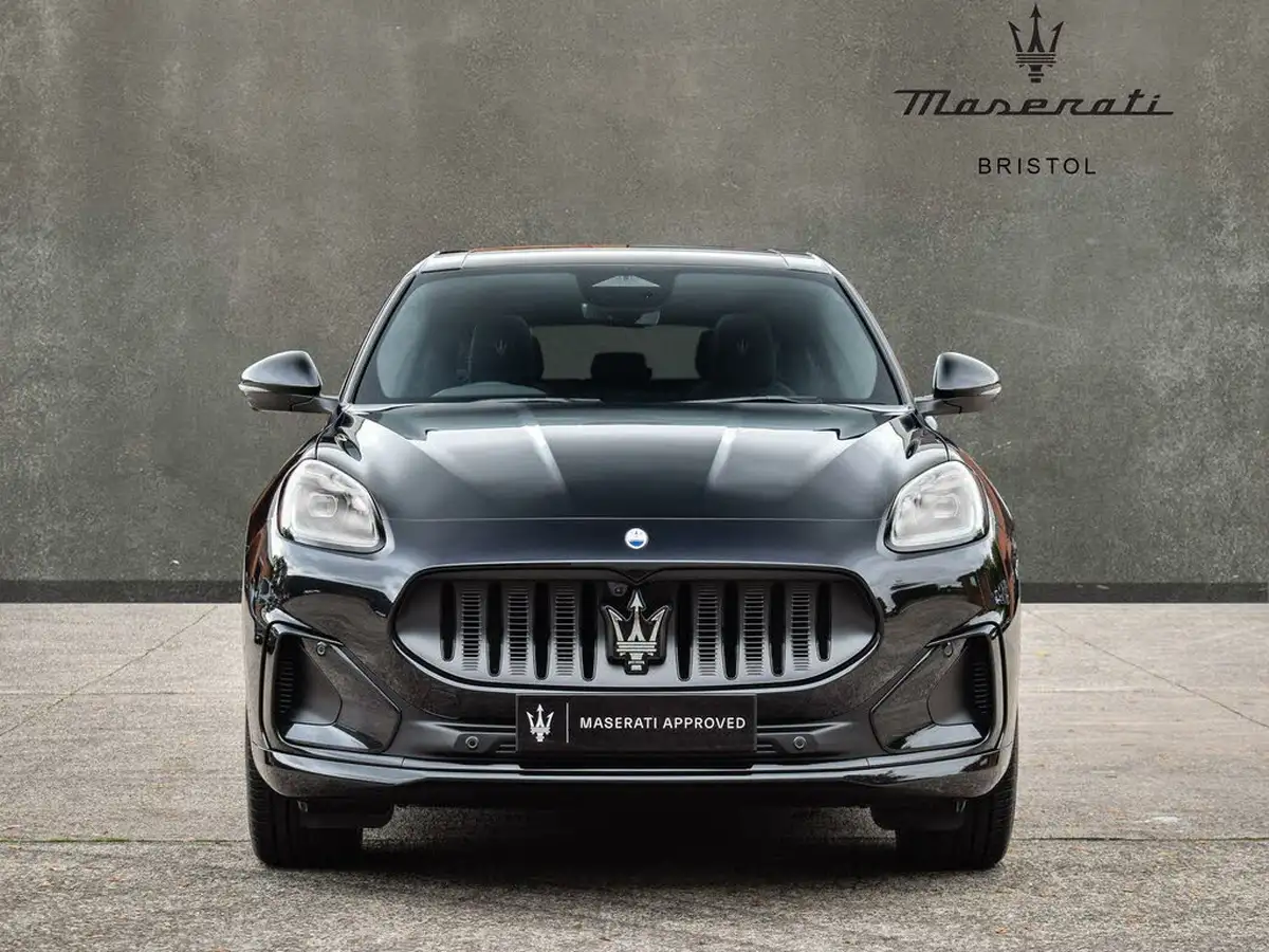 2025-maserati-grecale-e-folgore-big-6