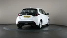 2022-toyota-yaris-15-vvt-i-icon-small-60