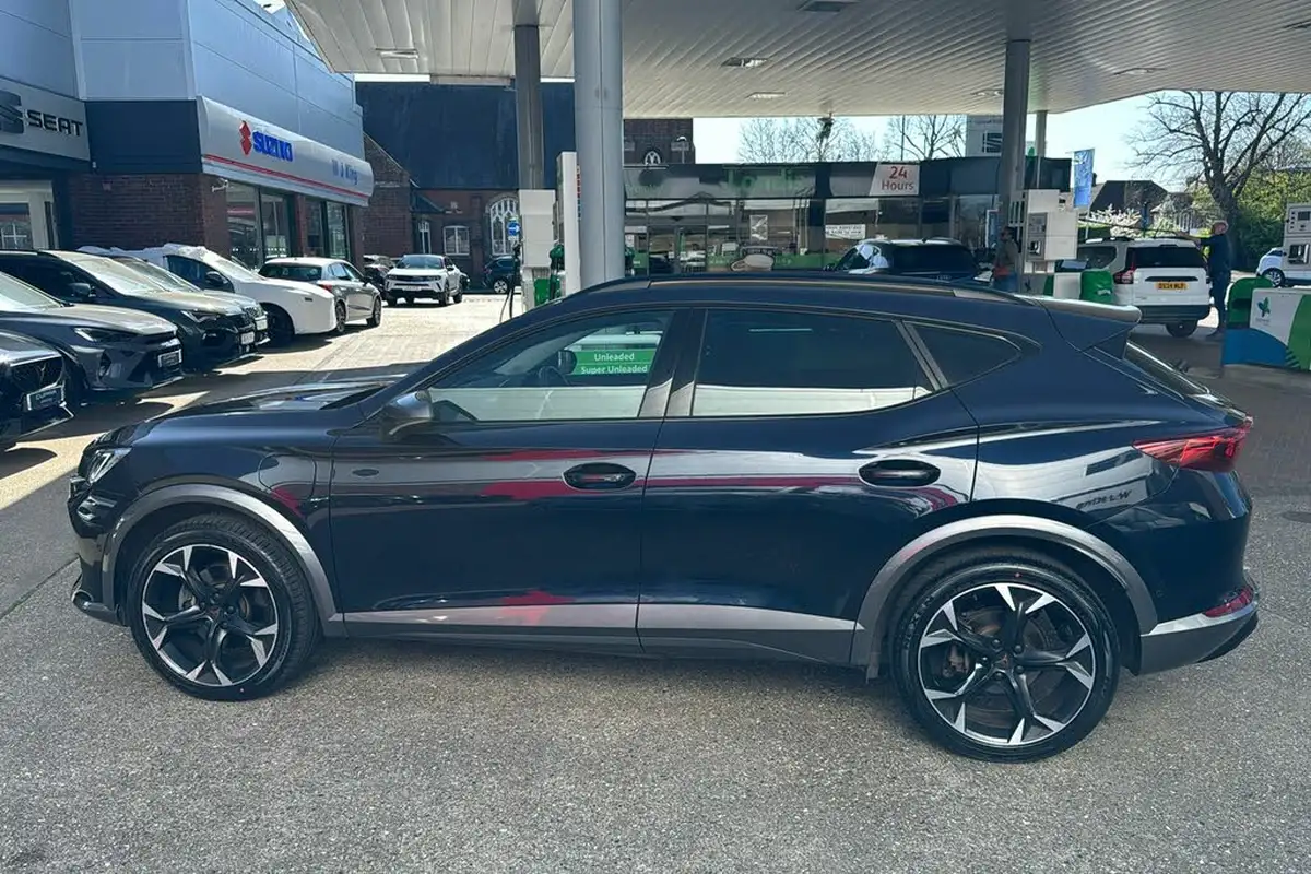 2021-cupra-formentor-14-e-hybrid-v2-big-26